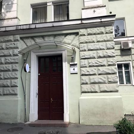 Live.Here.Hotel Kiev Esterno foto